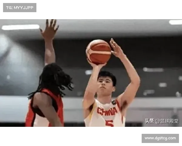 中国U19男篮47分大胜德国俱乐部 陈家政领衔五人得分上双 中国U19男篮47分大胜德国俱乐部 陈家政领衔五人得分上双